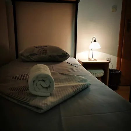 ホステル Fg 1861