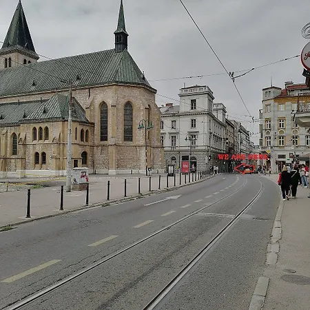 Fg 1861 ホステル *